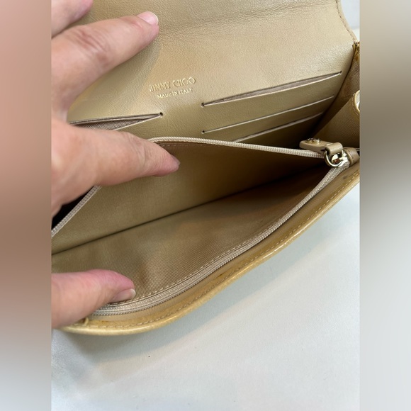 Jimmy Choo Beige Patent Leather Purse w/Authenticity Card - Picture 8 of 16